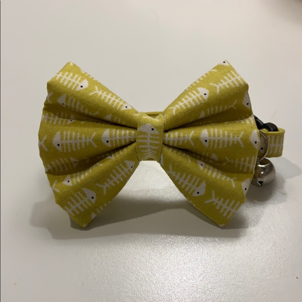 Small kitten/cat collar